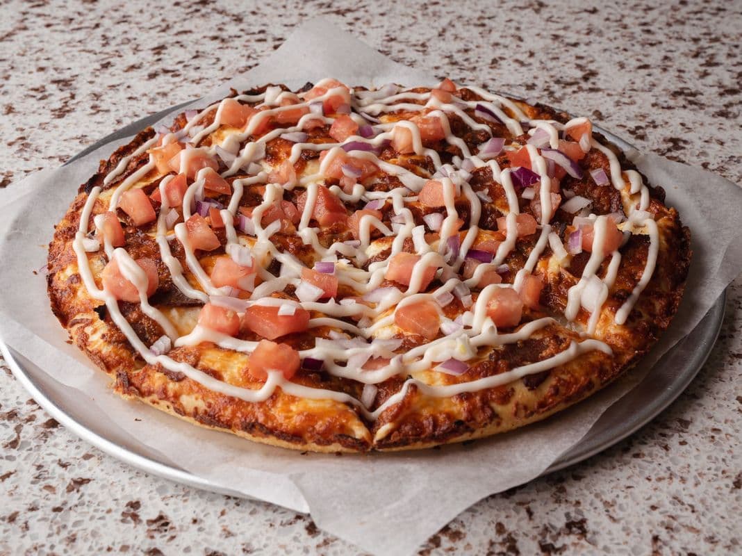 Large Donair Pizza (14")