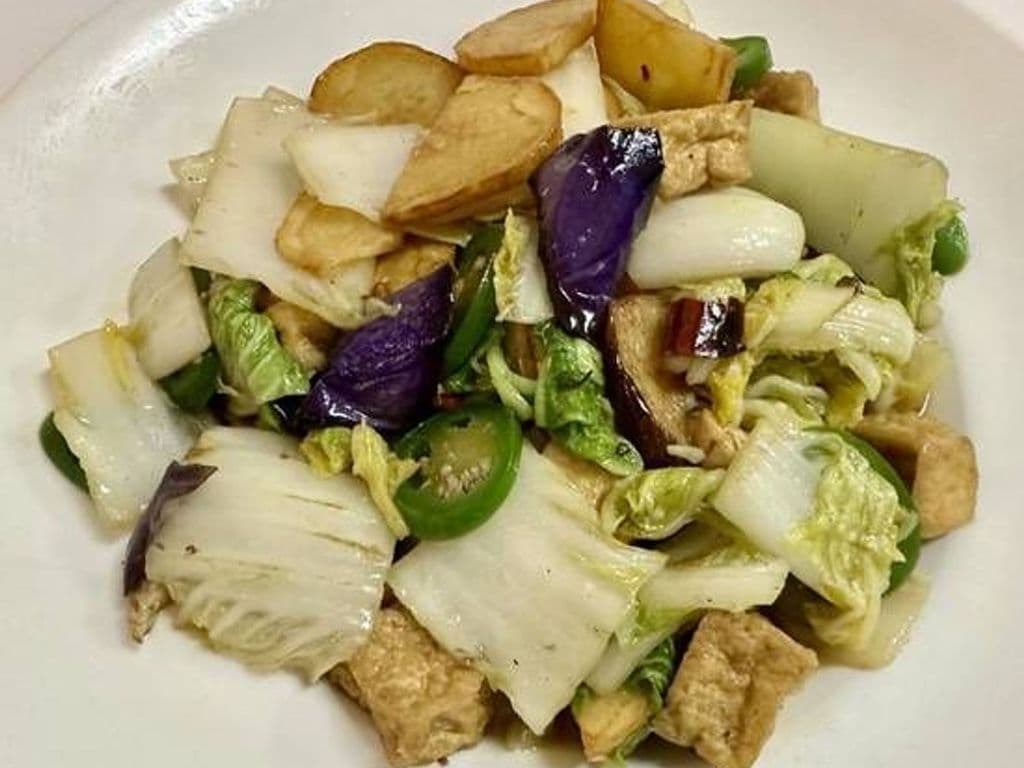 Stir-fried Bok Choy, Tofu, Potato, & Eggplant (大丰收)