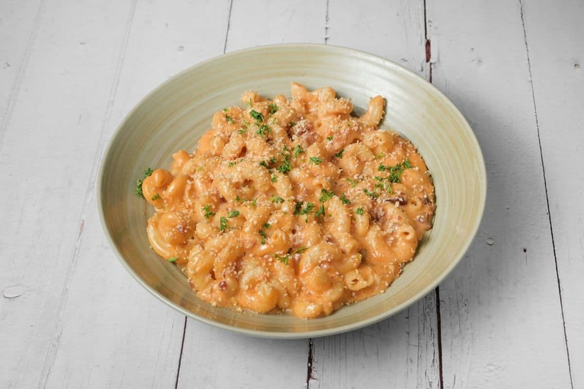 Jalapeño Bacon Mac n Cheese