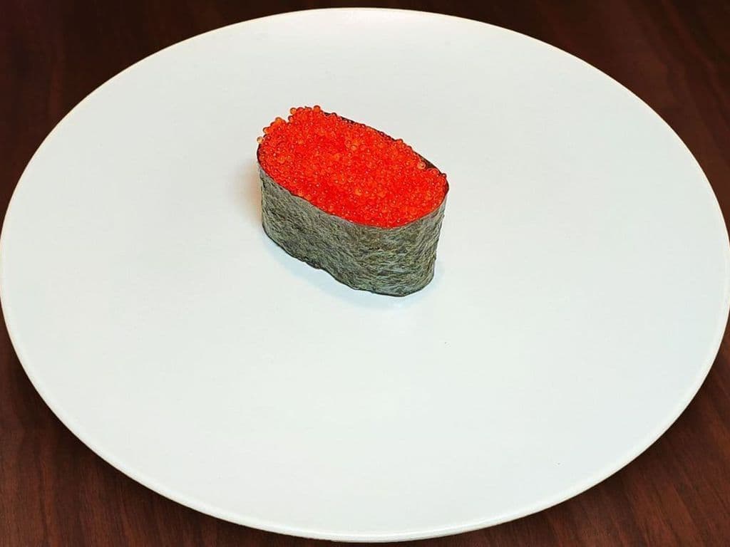 Tobiko Nigiri