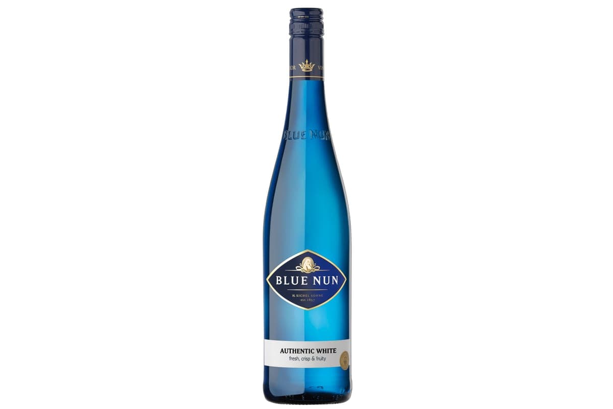 Blue Nun 750ml