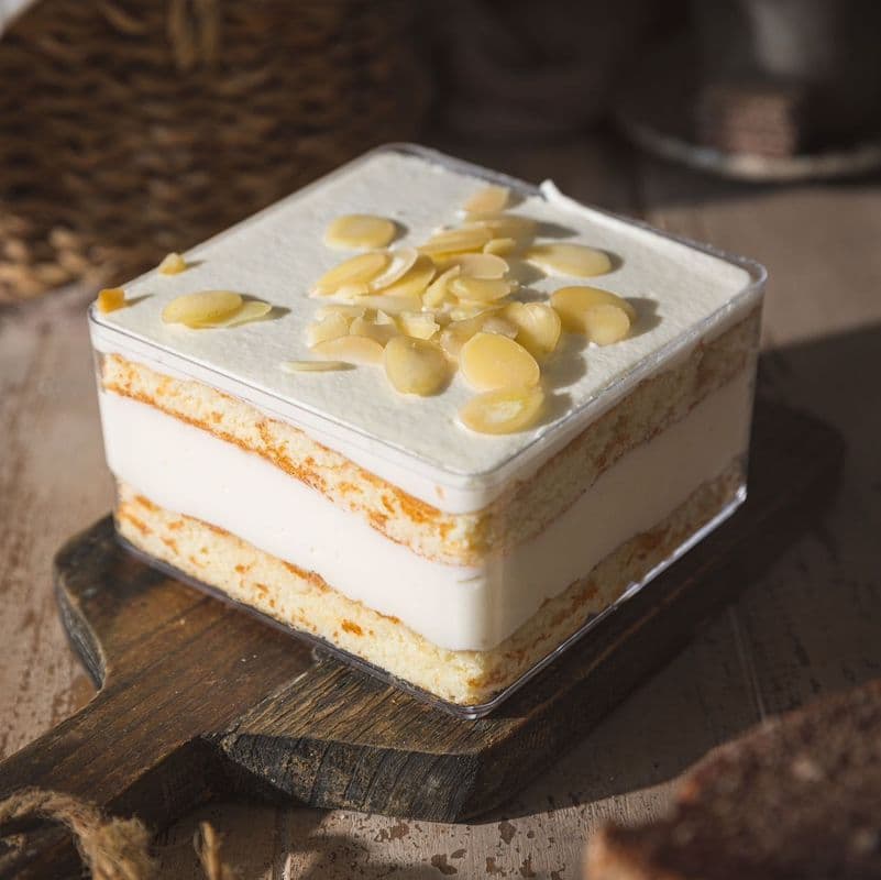 Sugarless Keto Salt Cheese Foam Box Cake 无糖生酮海盐芝士奶盖盒子蛋糕