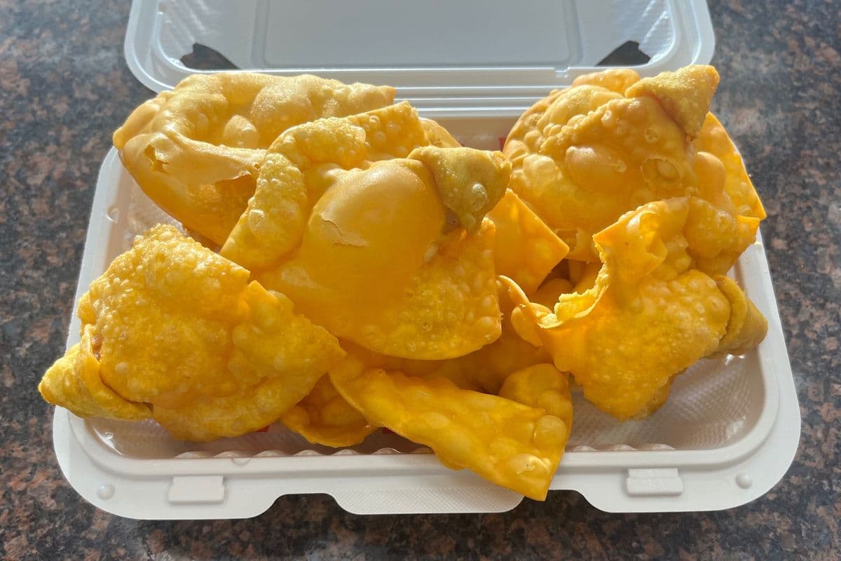 3. Deep Fried Wontons (10 Pcs)