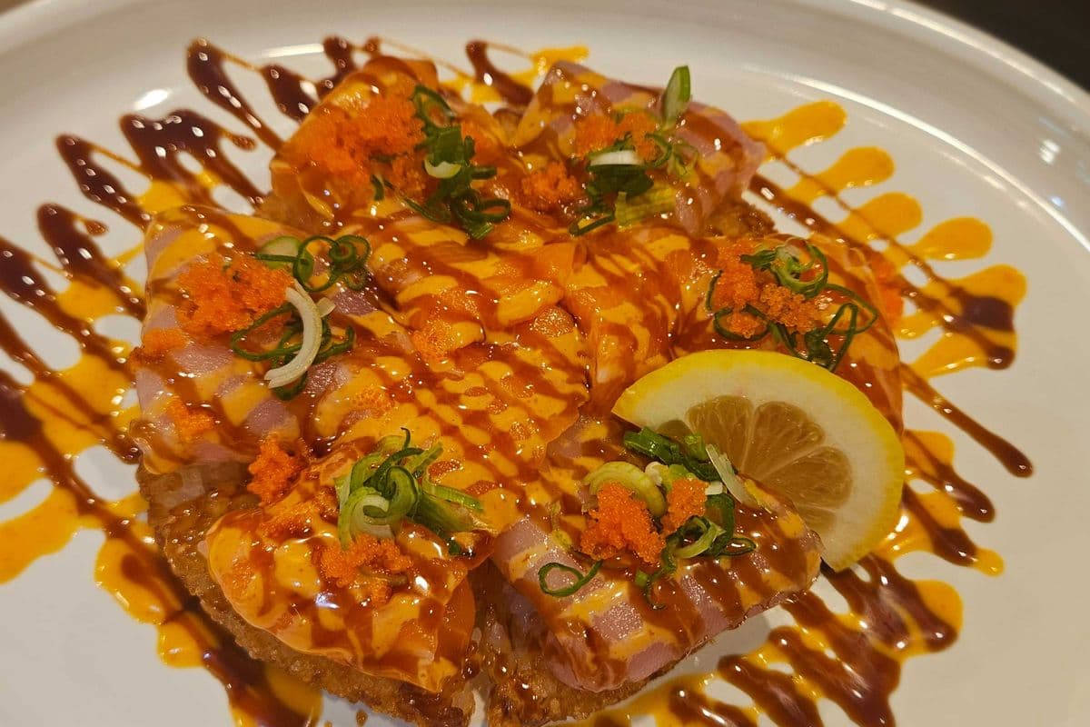 CLASSIC SUSHI PIZZA