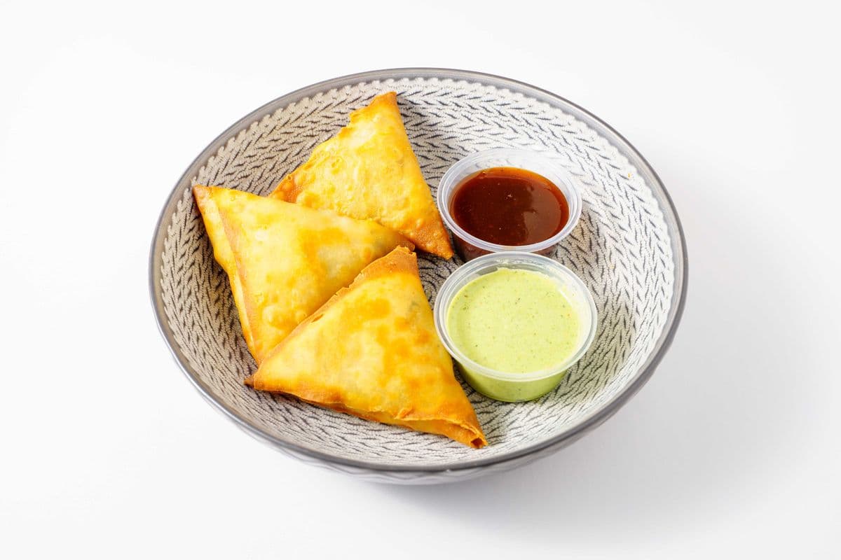 Chicken, Beef, or Butter Chicken Samosas