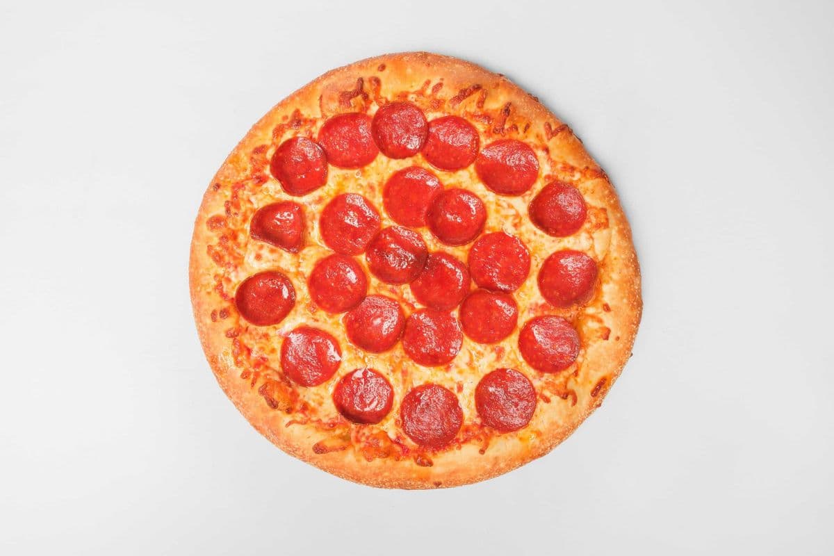 Medium Pepperoni Pizza