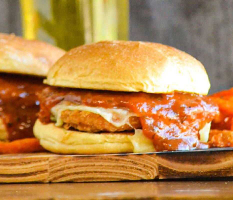 Chicken Parm Sandwich (820 Cal)