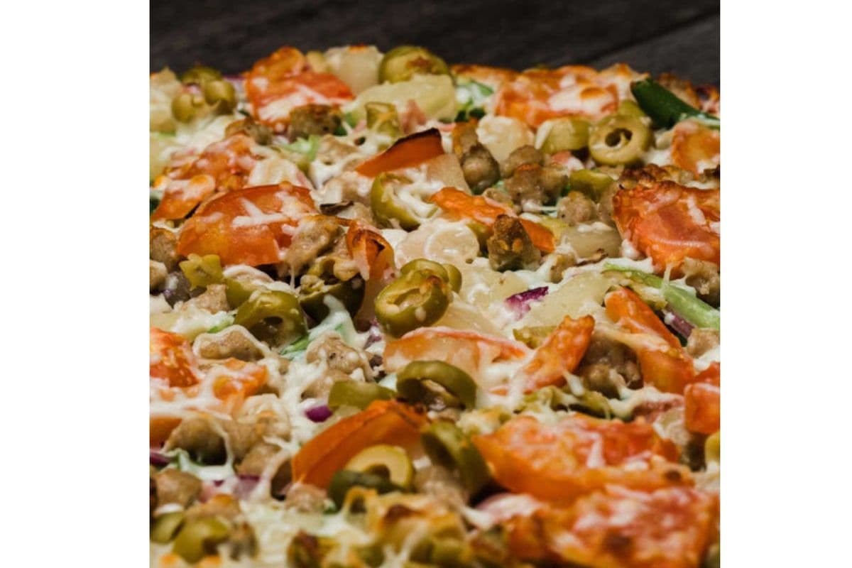 Pete's Work Pizza (8 Slices)