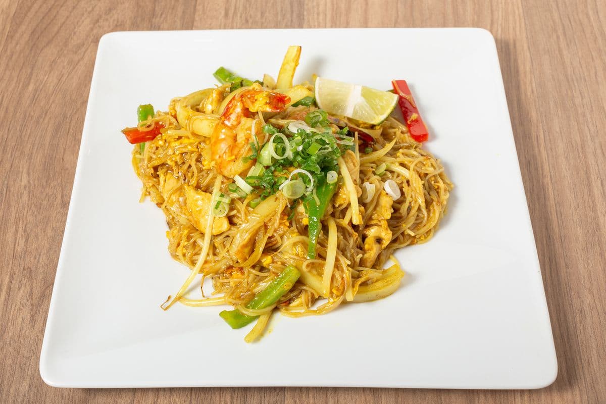 W9. Nouilles Singapour