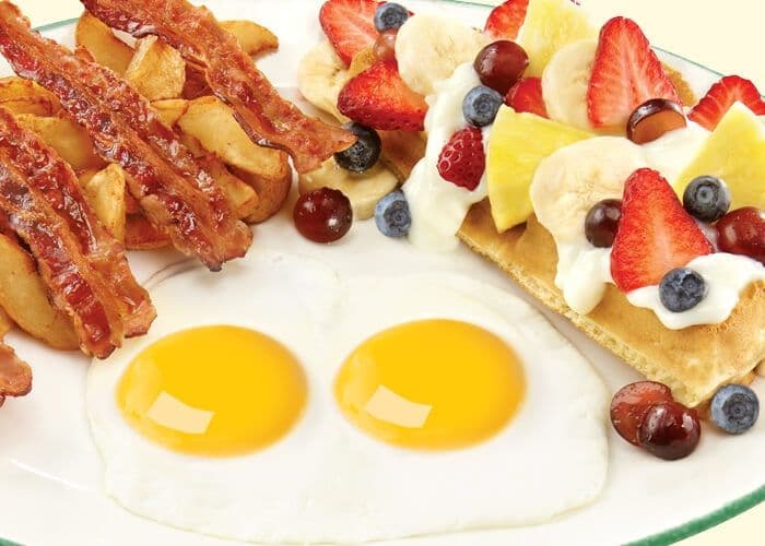 Paul wants it all (970 Cals.)