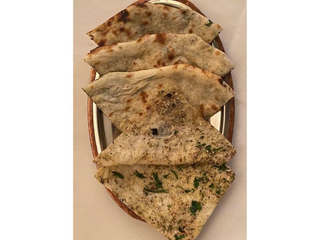 Kulcha à l'oignon / Onion Kulcha