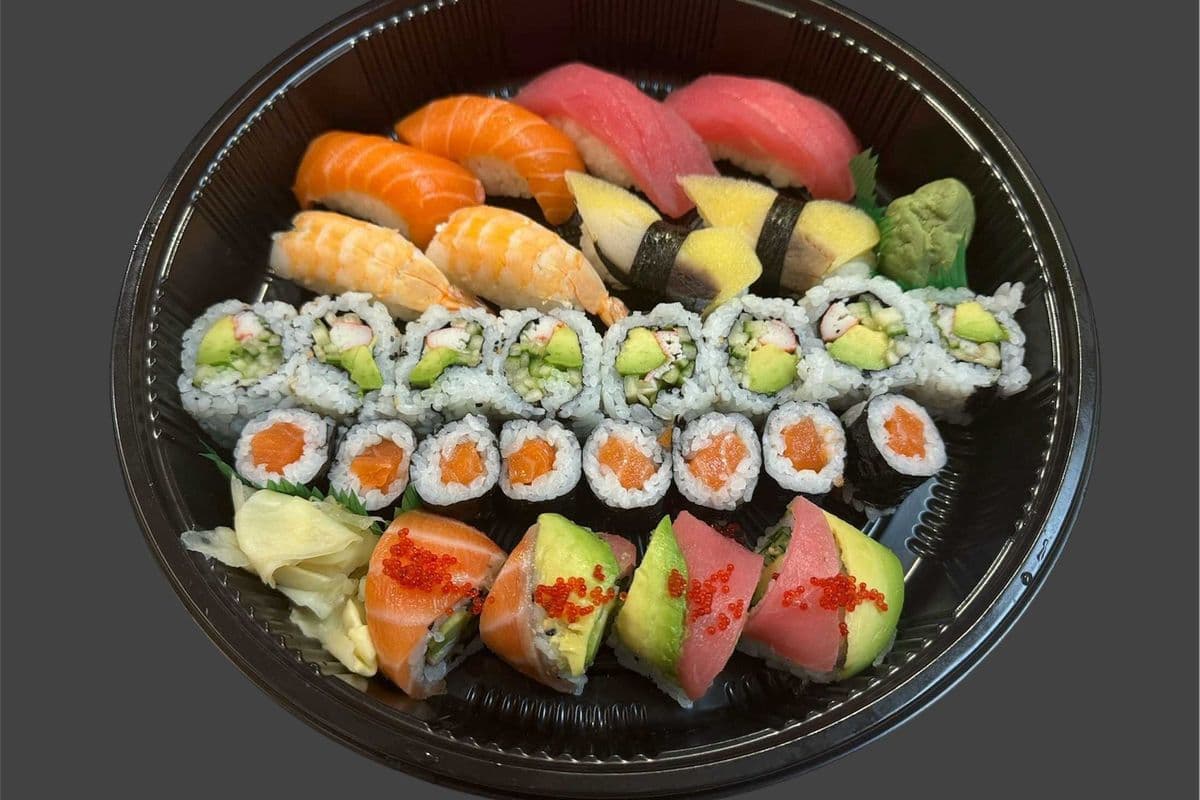 SD) Sushi Platter 28pcs (28 Pcs)