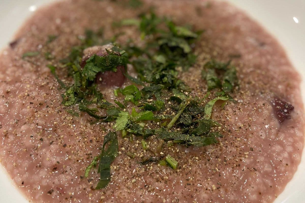 6. Cháo Lòng Đầy Đủ (Blood Congee with Pork Innards)