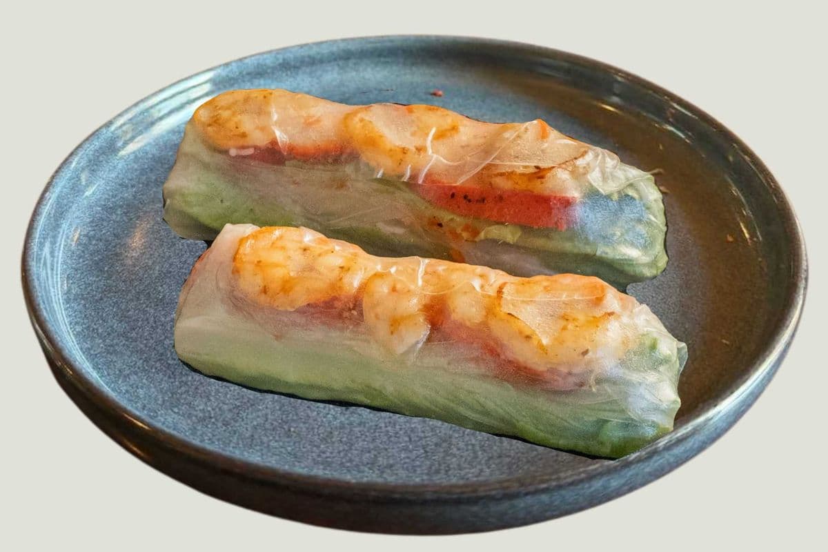 Salad Roll (2 pcs)