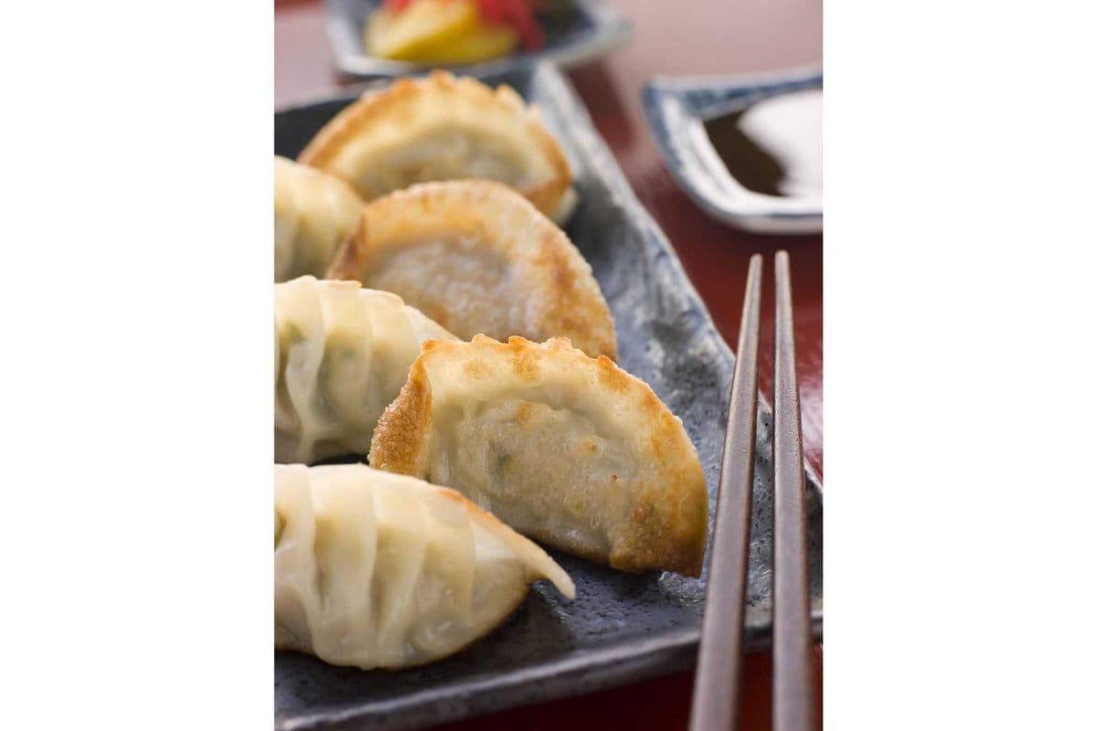 Vegetable Gyoza (6 pcs)