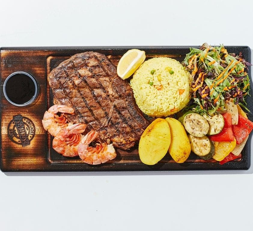 Steak (16 Oz) et Crevettes (3)