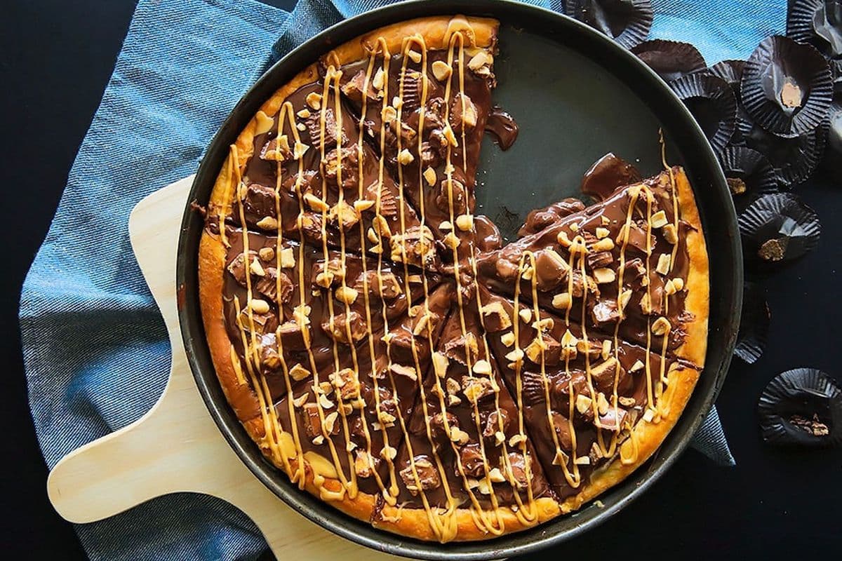 Reese Peanut Butter Pizza