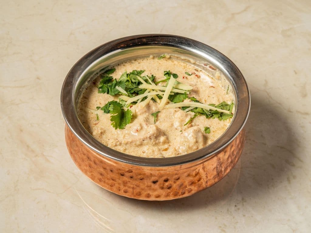 Chicken White Karahi (Boneless)