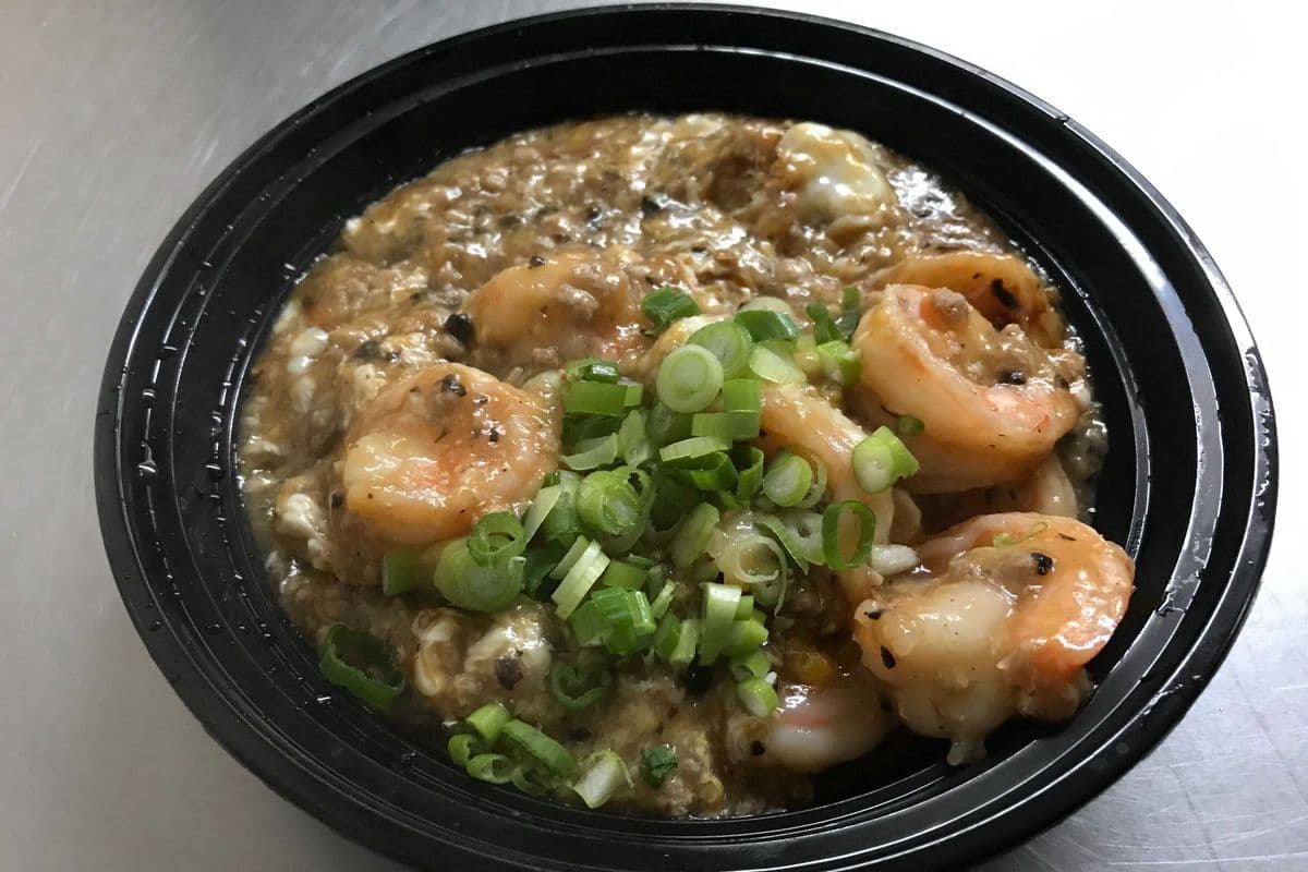 Jumbo Shrimp in Lobster Sauce