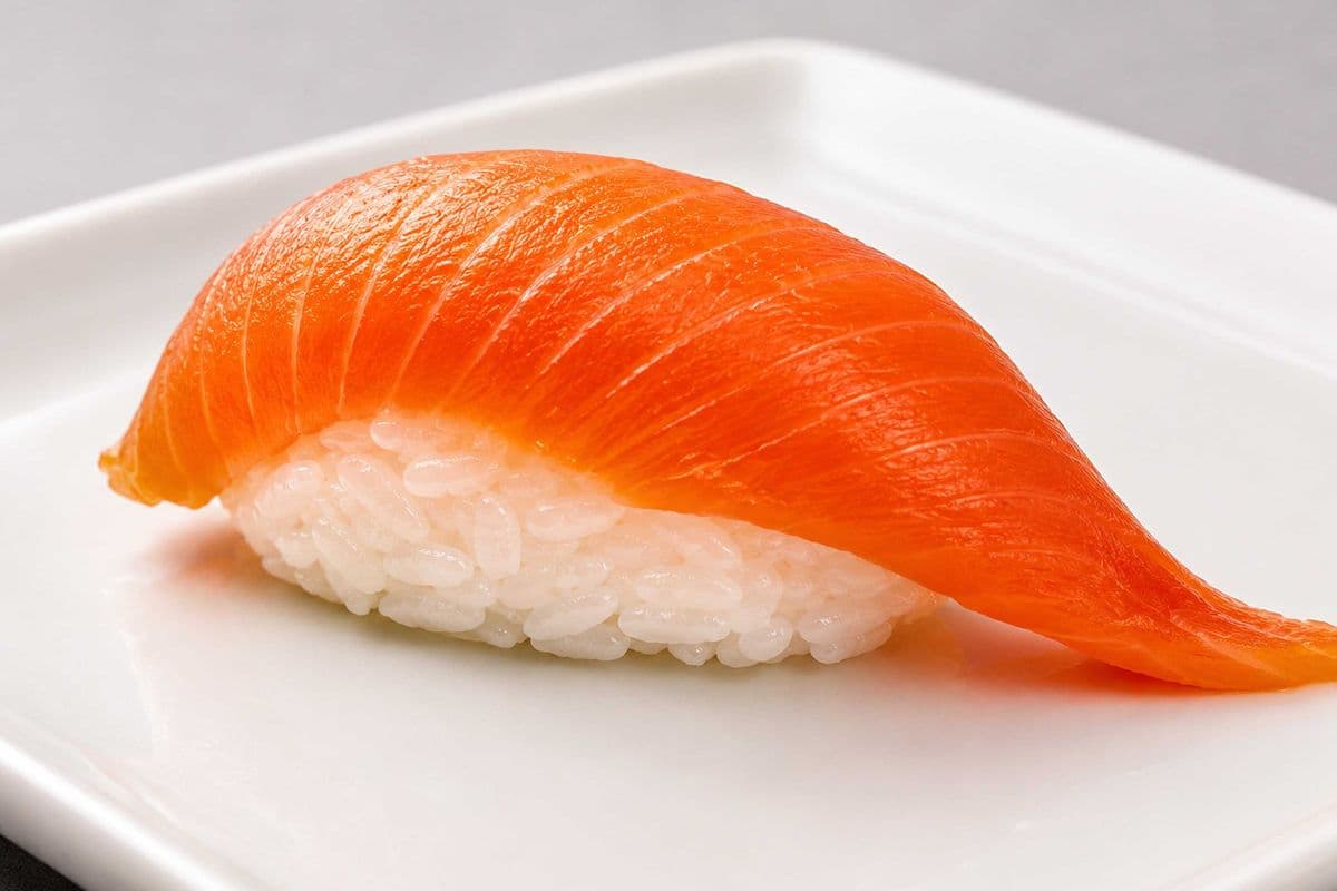 Sockeye Nigiri (1pcs)