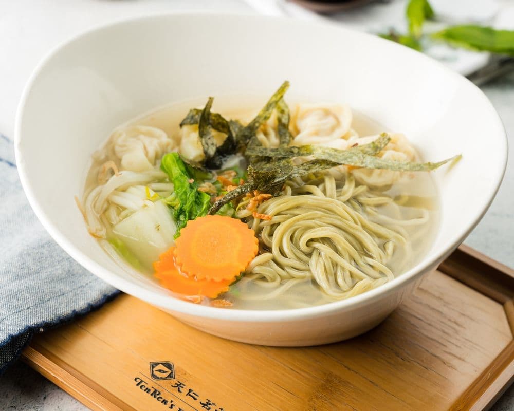 N08. House White Noodle Soup ( 喫茶湯麵)