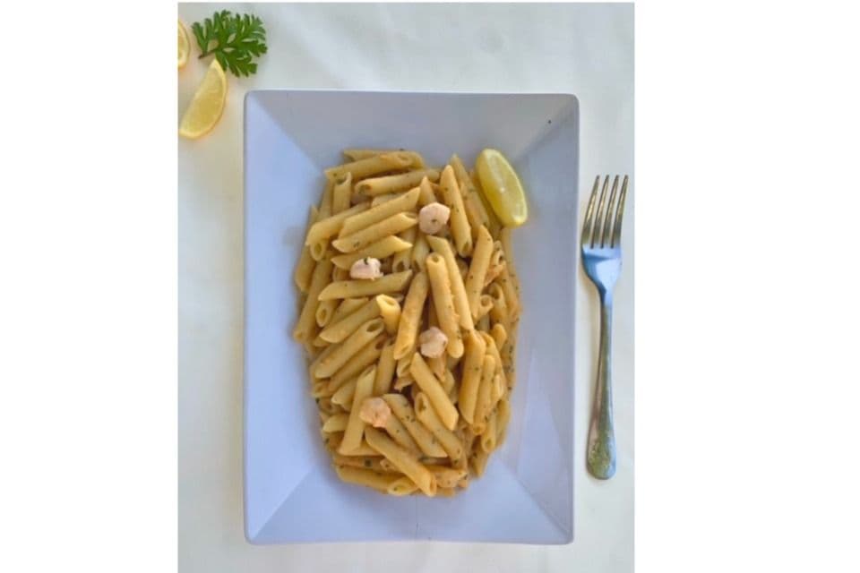 Salmon and Shrimp Penne (600 g)