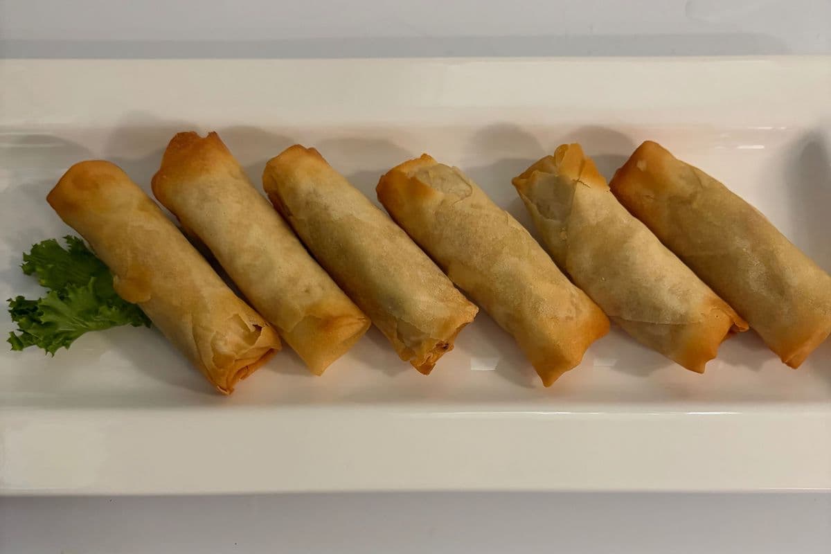 6 . Vegetables spring roll(6pcs)