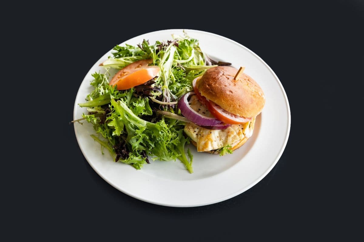 Grilled Chicken Burger with Chipotle Mayonnaise