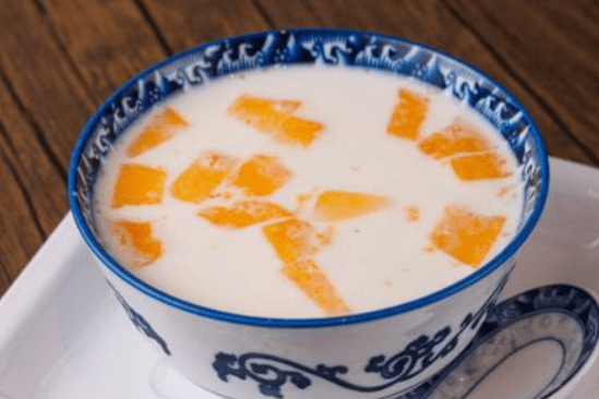 T2. Sago and Papaya with Coconut Milk 椰汁木瓜西米露