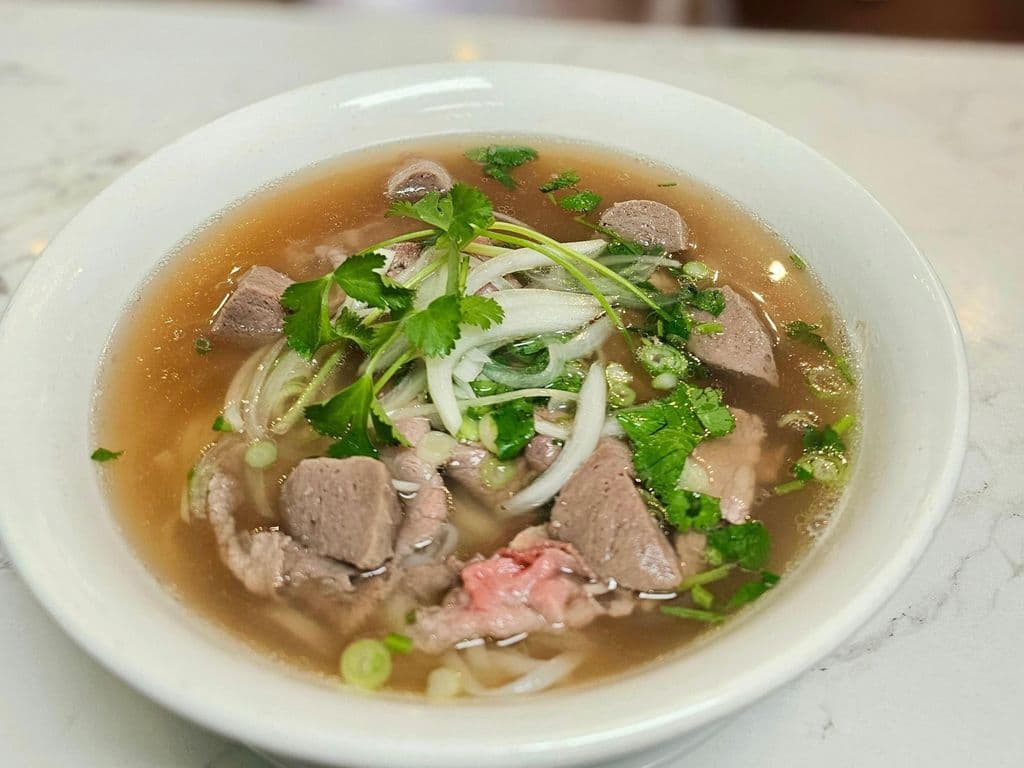 20 . Rare Beef And Beef Balls - Pho Tai Bo Vien
