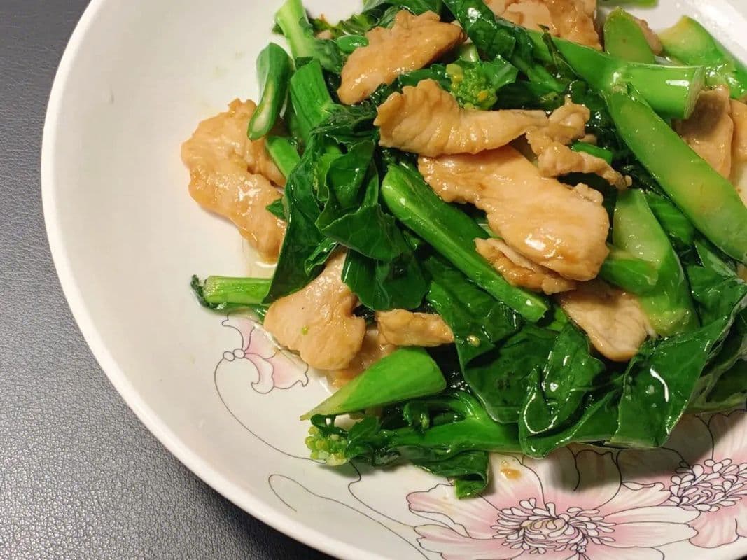 Chicken with Chinese Broccoli / 芥蘭雞片
