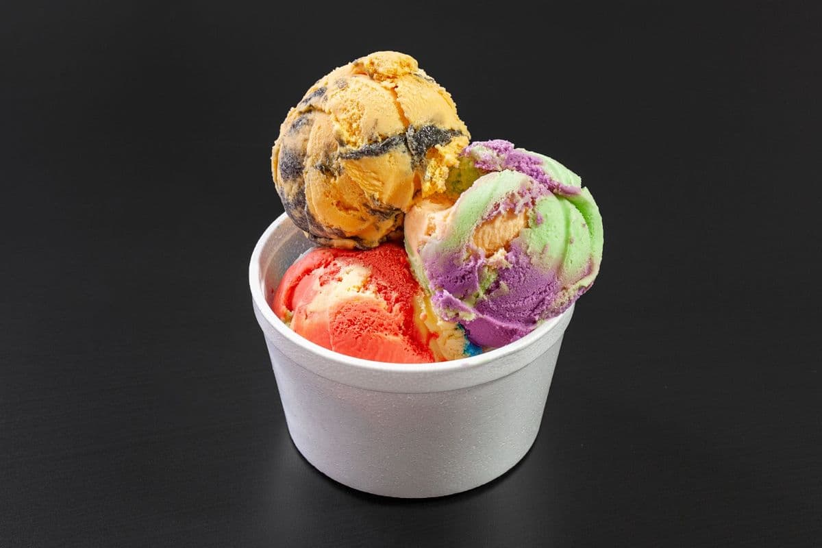 Champman's Ice Cream (3 scoops)
