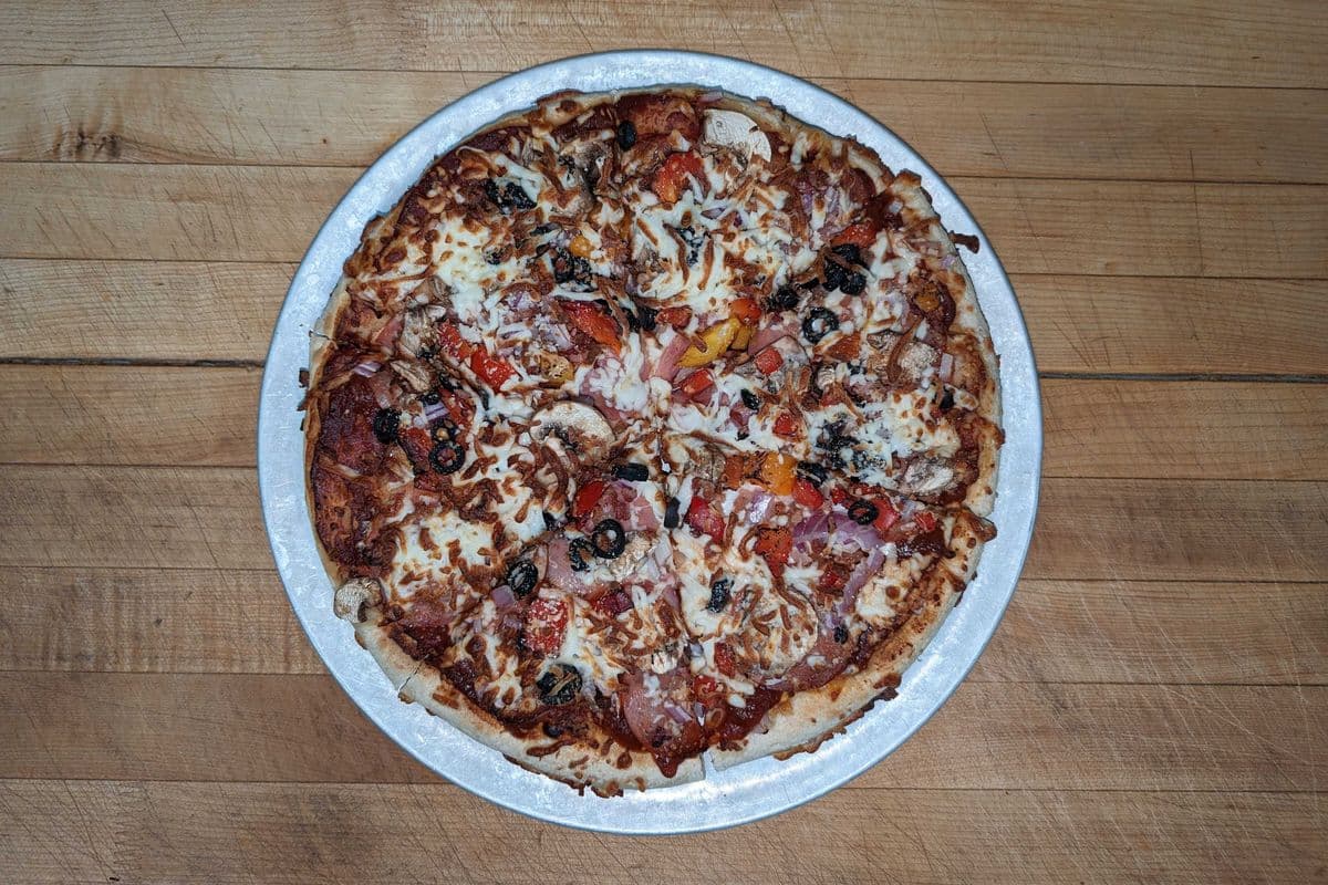 12" Doyle Deluxe Pizza