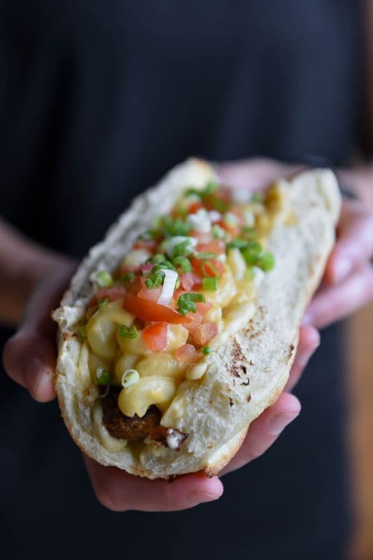 Macaroni and Cheese Brat