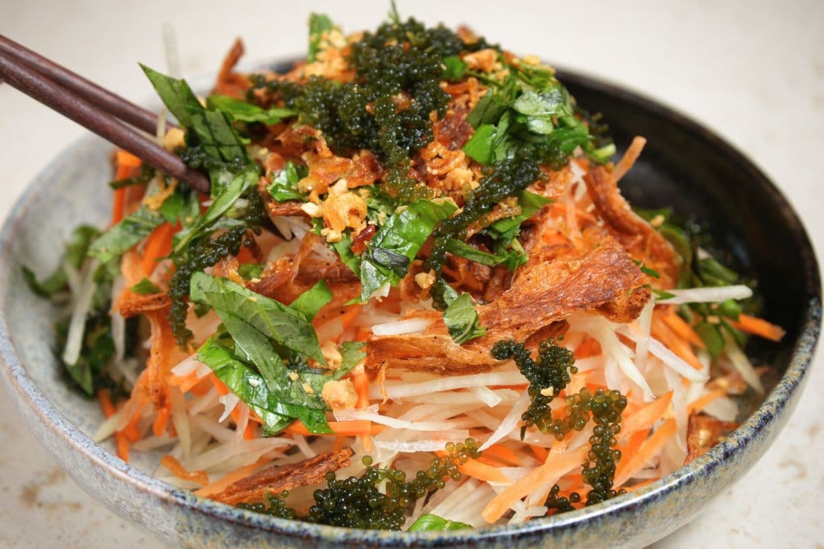 Papaya Sea Grapes Salad