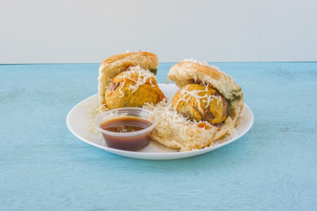 Cheese Vada Pav (2 pcs)