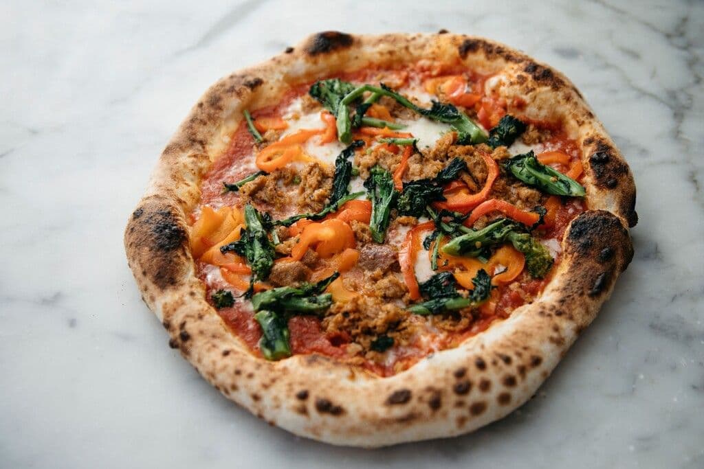Pizza saucisse Italienne / Italian Sausage Pizza