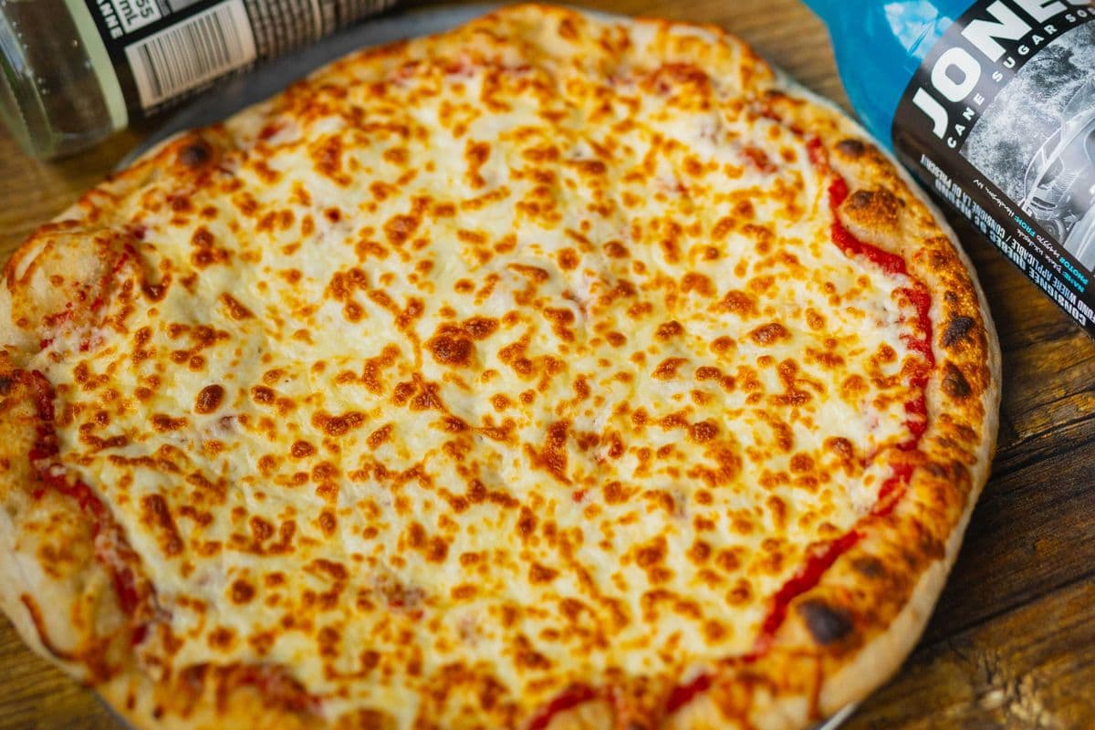 9" Cheese Pizza (6 slices)