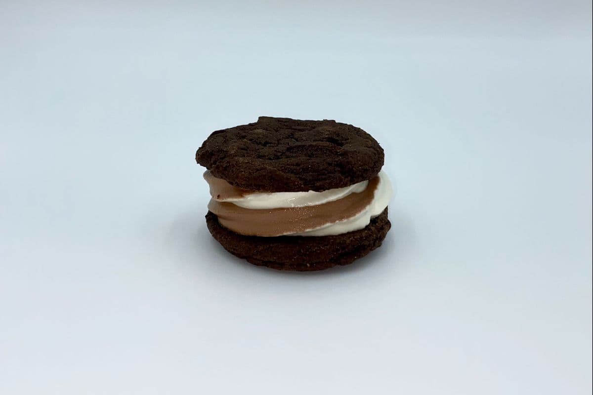 Double Chocolate Cookie with Vanilla & Chocolate Swirl Yogurt