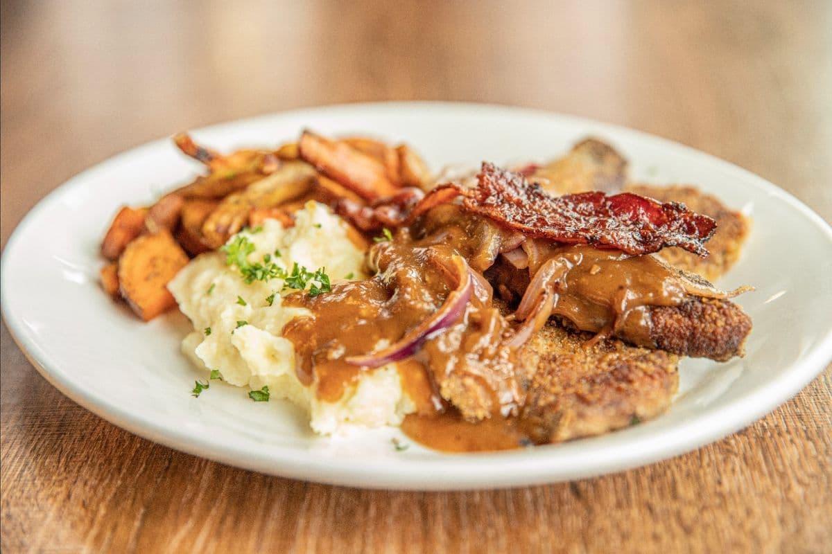 GRILLED LIVER & ONIONS