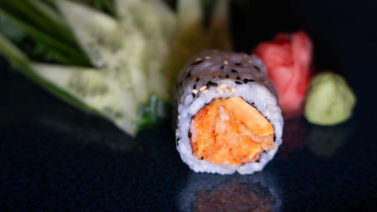 G3. Yam Tempura Roll (8 pcs)