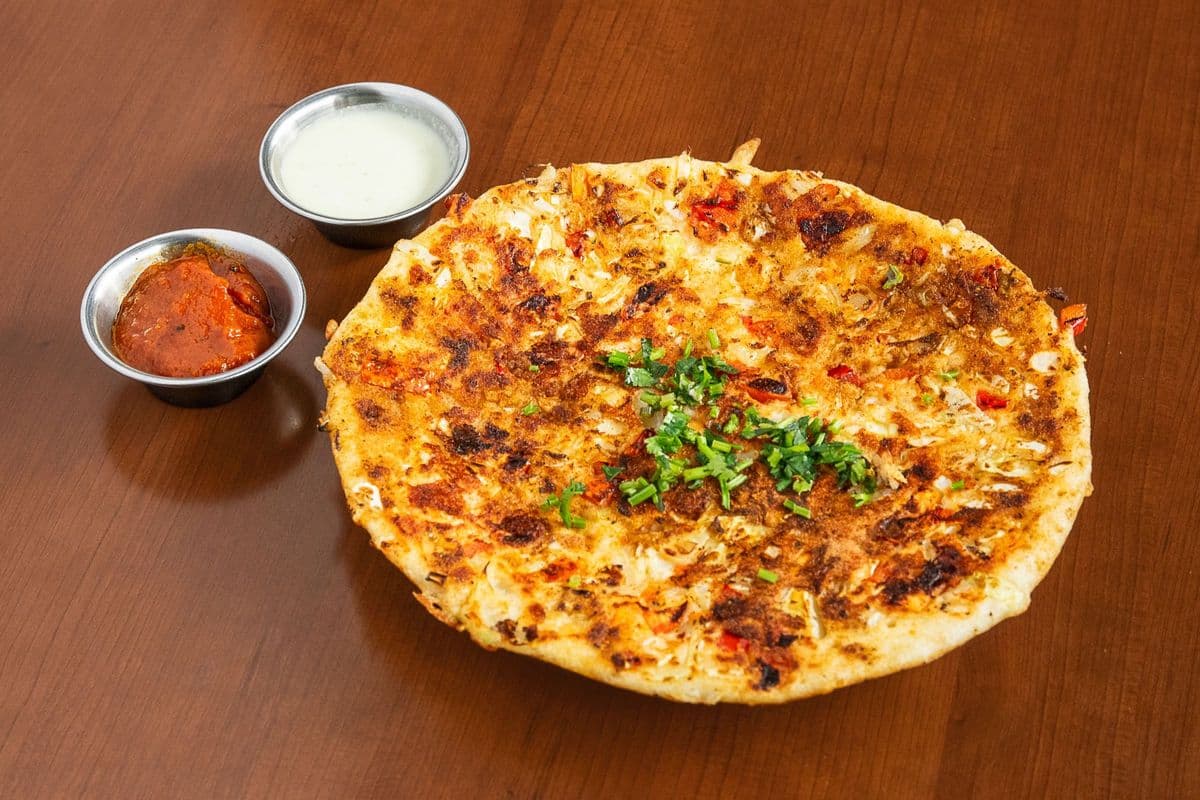 Veg Uttapam