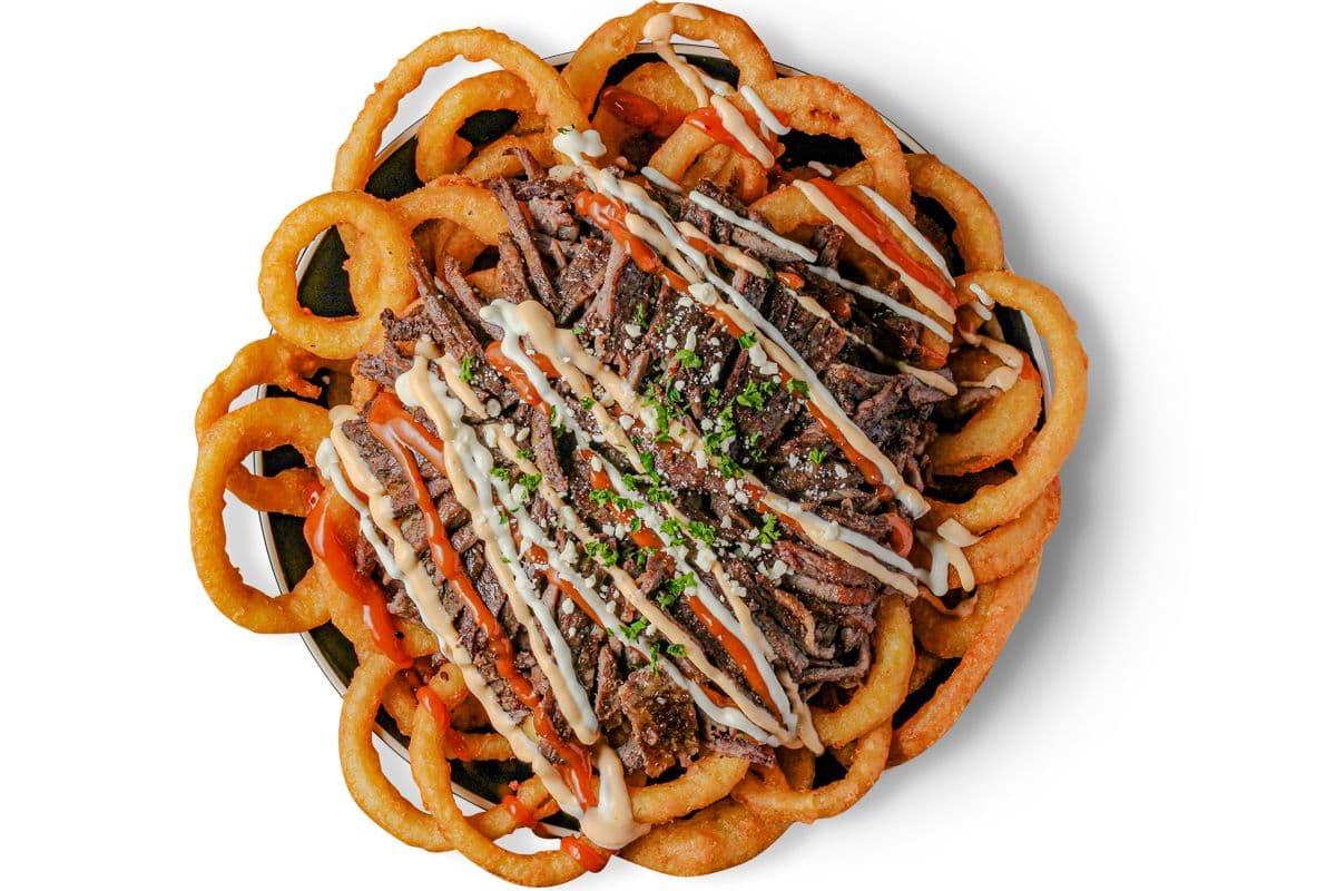 Legendary Onion Rings Boutine