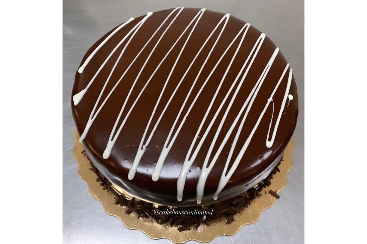 Chocolate Round Cake