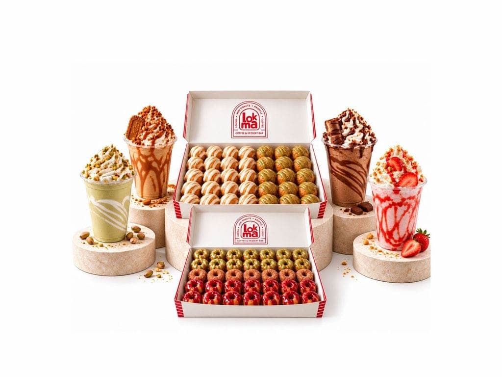 33 lokmas et 36 mini beignets avec 4 lait frappés / 33 Lokmas and 36 Mini Donuts with 4 Milkshakes