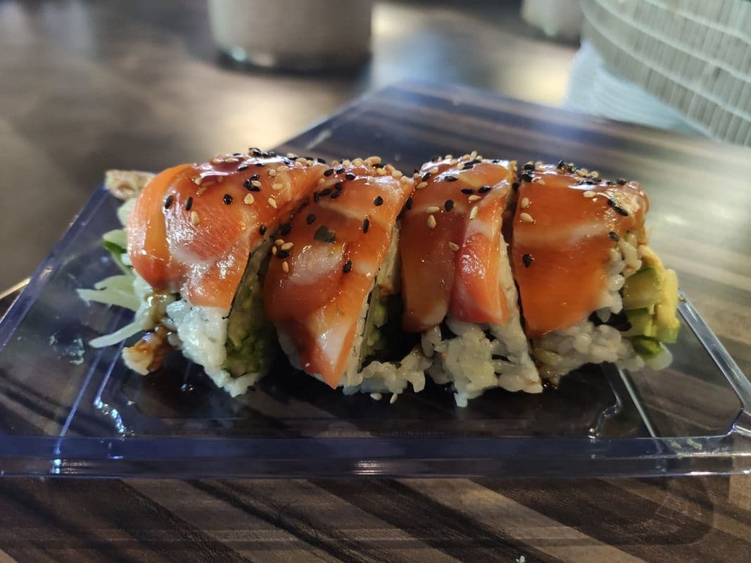 Orange Dragon Roll (4 pcs) (A507)