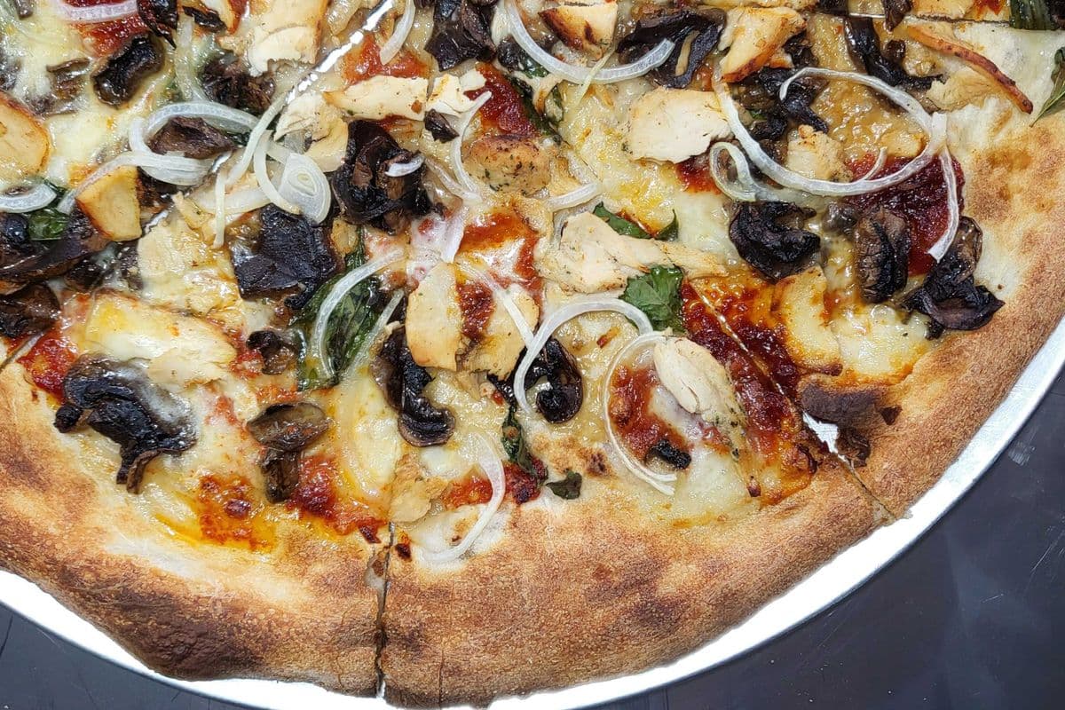 Gochujang Chicken Pizza