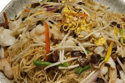 110. Hometown Fried Rice Vermicelli