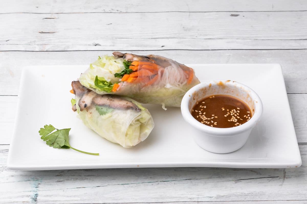 Rouleau Nam au poulet grillé