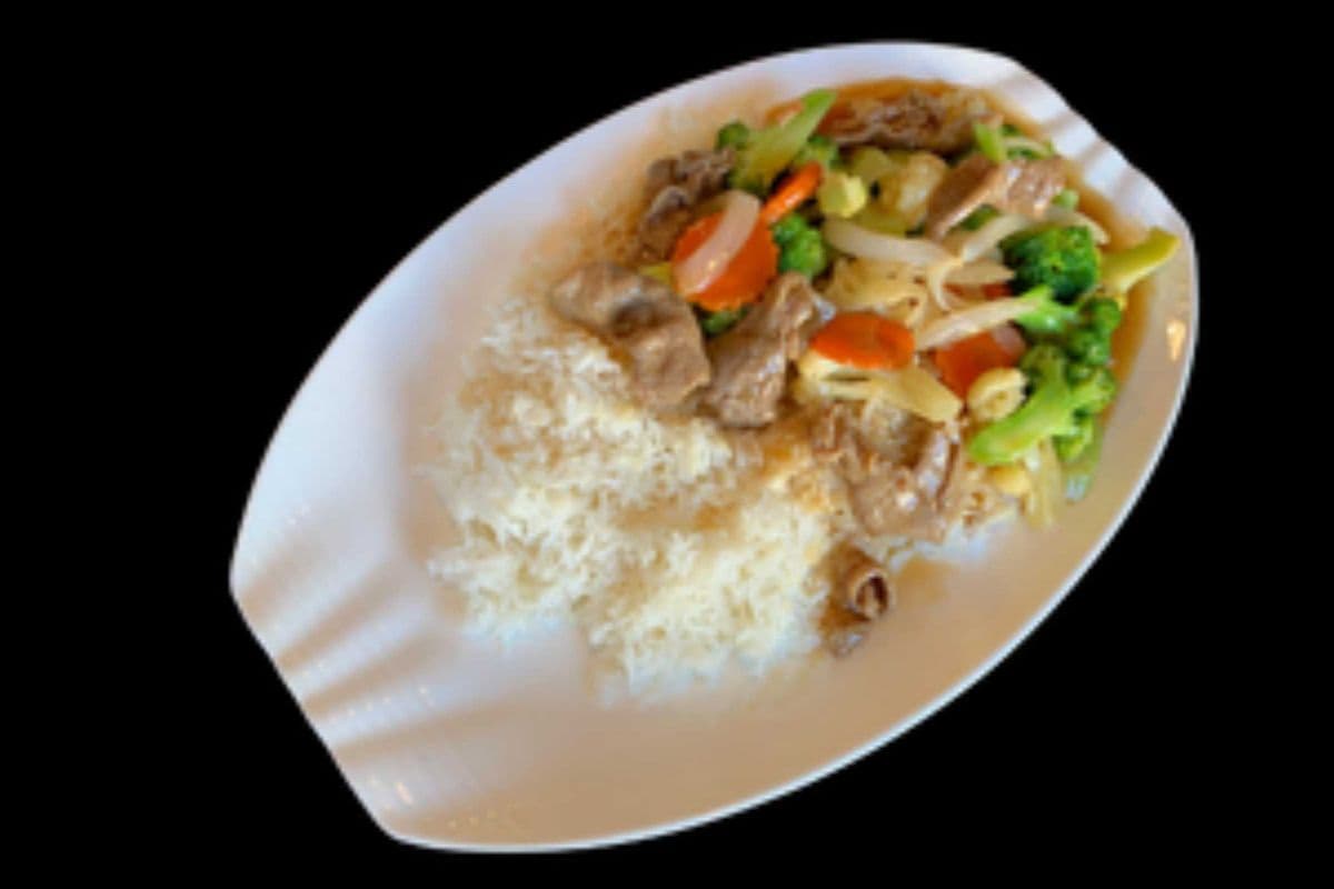 74. Fried Mixed Vegetable with Beef